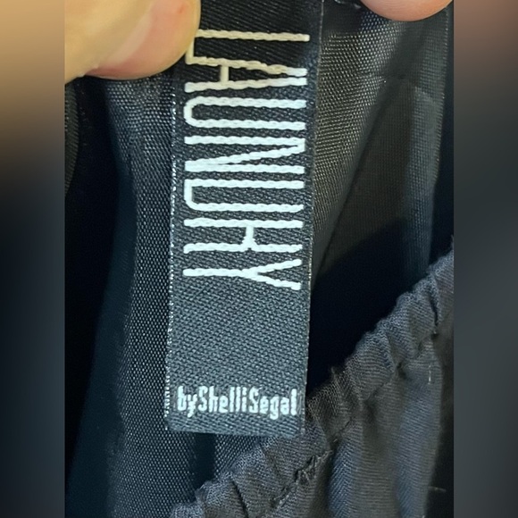 Laundry by Shelli Segal Black Embroidered Spaghetti Strap Dress - Size 6 - Picture 3 of 7